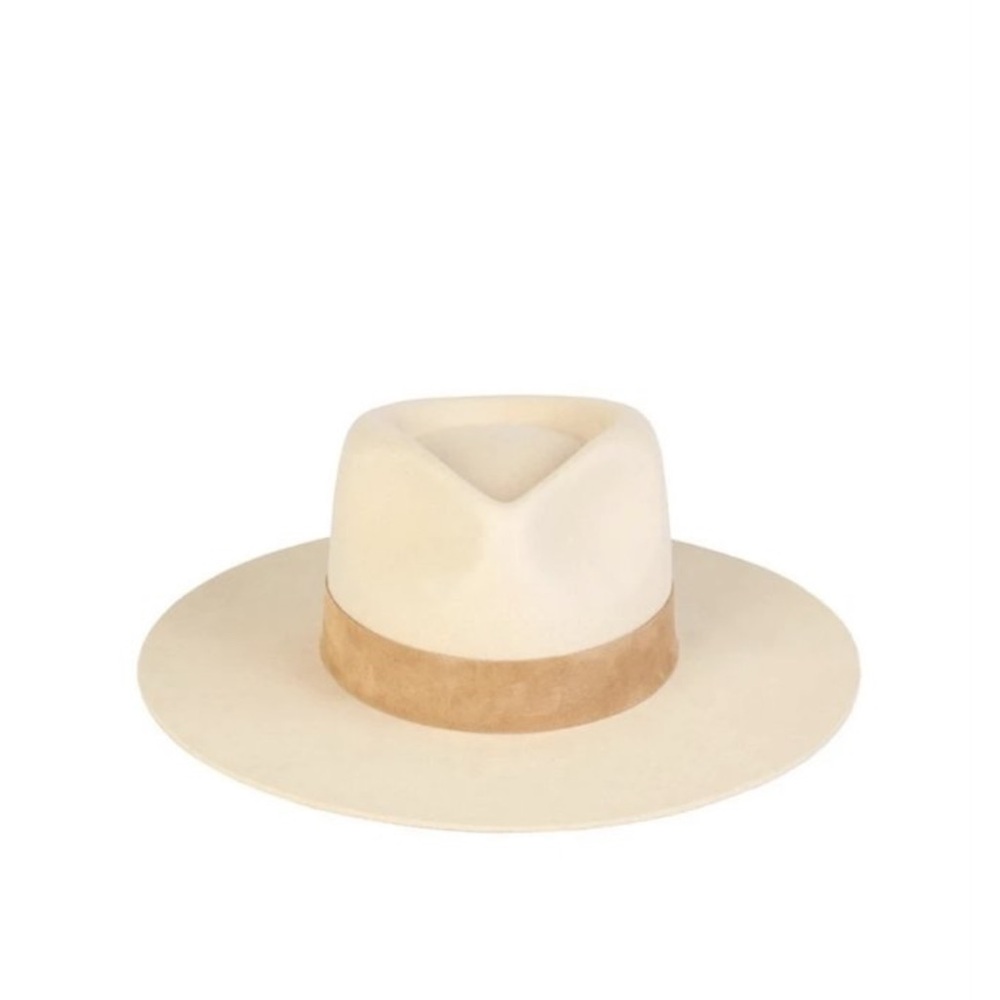 Lack of color the mirage hat